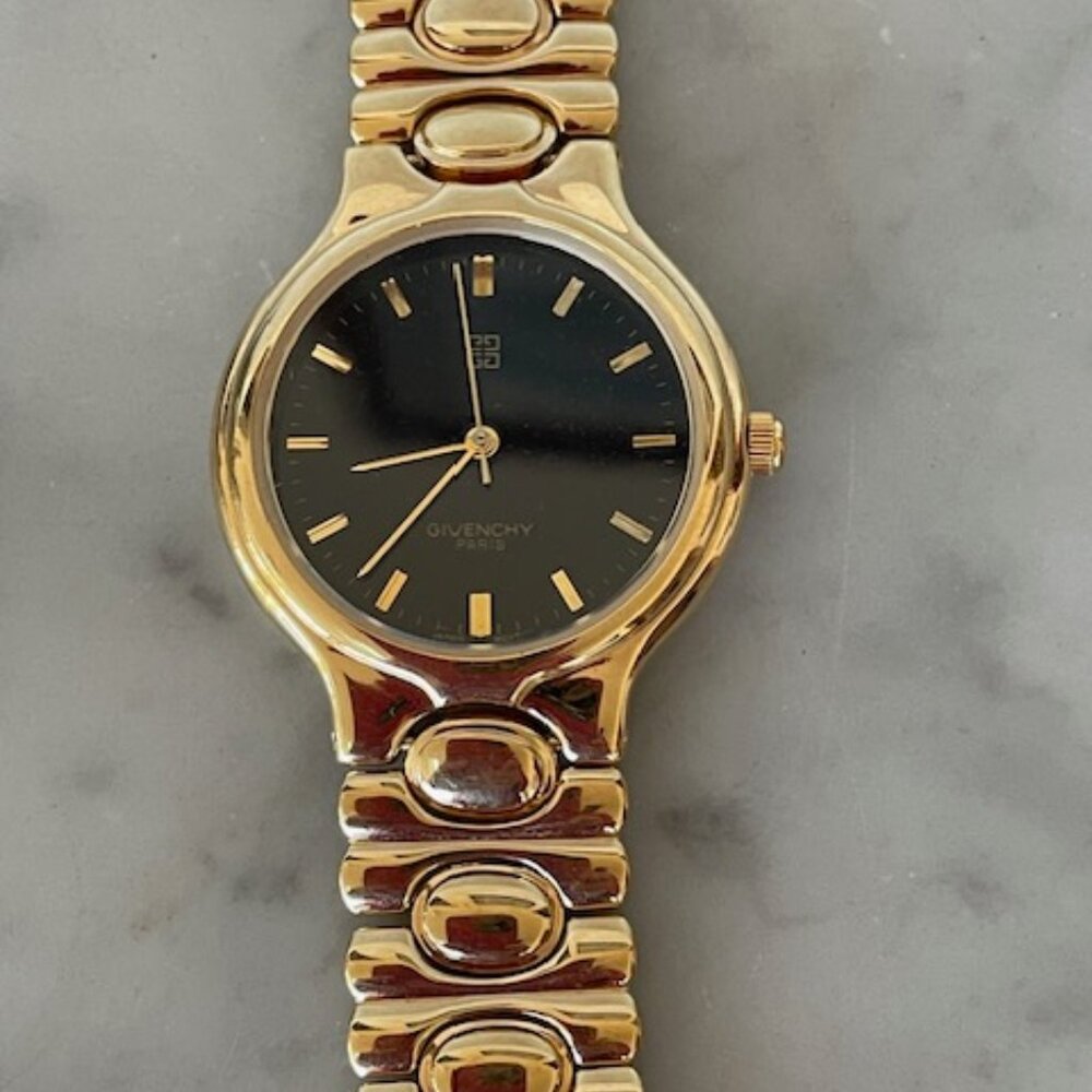 GIVENCHY Vintage 90's Quartz Gold Bracelet Black Dial Women's Watch
